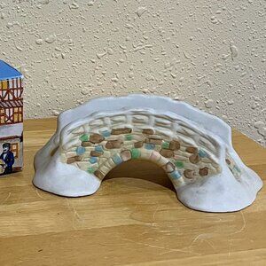 Dickensville Porcelain Christmas Village - Stone Bridge 1990